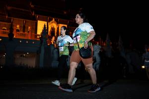 BIB: 101
                            <button type="button" onclick="openModal(22280291)" class="btn btn-primary btn-sm float-right btn-popup" data-toggle="modal" data-target=".modal-high-quality">
                        <i class="fas fa-shopping-cart"></i> Add to Cart
                    </button>
                                            <button type="button" onclick="isThisMe(22280291, true)" class="btn btn-success btn-sm float-right btn-popup btn-isme hidden" data-toggle="tooltip" data-placement="bottom" title="นี่คือรูปของคุณใช่ไหม คลิกที่นี่เพื่อเอาเข้าอัลบั้ม">
                        <i class="fas fa-plus"></i> Add to album
                    </button>
                    <button type="button" onclick="isThisMe(22280291, false)" class="btn btn-warning btn-sm float-right btn-popup btn-isnotme hidden">
                        <i class="fas fa-ban"></i> Remove from album
                    </button>